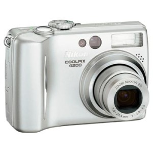 Nikon COOLPIX 4200