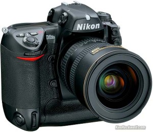 Nikon D2Hs