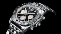 Breitling Chronomat 44