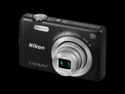 Nikon Coolpix S6700